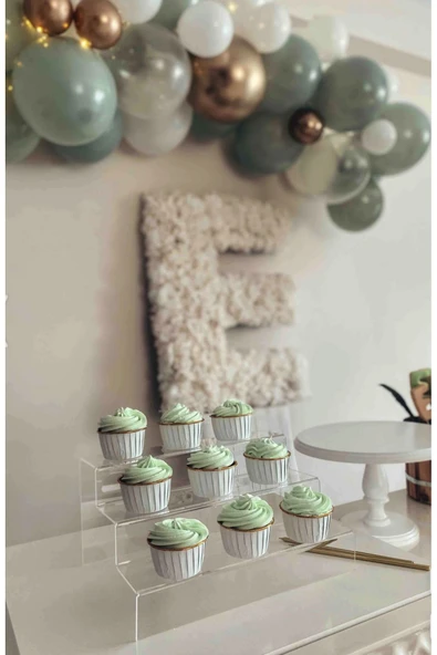 Özel Tasarım Pleksi 3 Katlı Merdiven Stand (ŞEFFAF 30CM) - 1 - Plastik - 30 x 20 - Makyaj - 10 - Resim 4