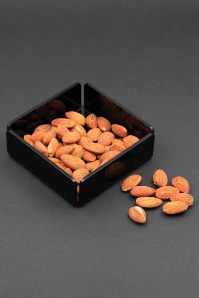Siyah Akrilik Pleksi Kare Çerezlik Kase 9,5x9,5 Cm 3 Mm