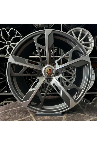 Kormetal 21 İnç 5X130 Porsche Macan Ön 9.5 Uyumlu Arka 11.5 Ofset Gun Metal Elmas