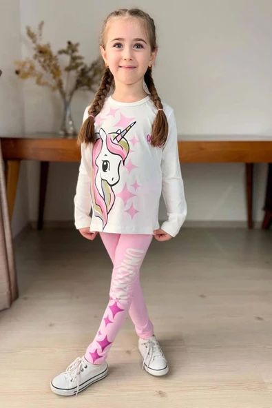 Kız Çocuk Üzeri Yıldız ve Unicorn Baskılı Pembe Taytlı Takım ürün görseli