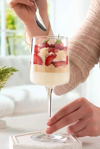 Paşabahçe 440229 Iconic Şarap Bardağı Ayaklı 6'lı 340 cc ürün görseli 1