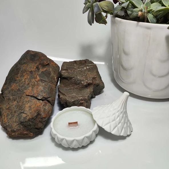 El Yapımı  Beyaz Sabun Kokulu Dekoratif Mum , Doğal ve Ferah Koku - 2