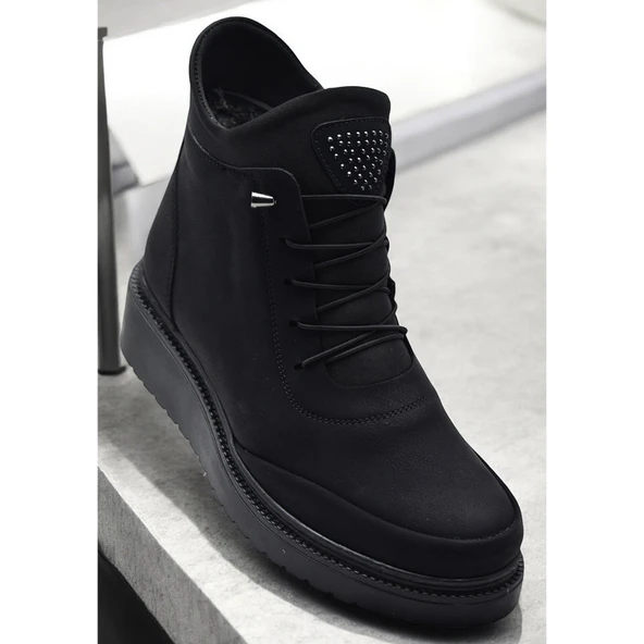 211 Zümrüt  Ortopedik Taban Lastik Bağcıklı Fermuarlı İçi Kürklü Siyah Kadın Bot Ayakkabı