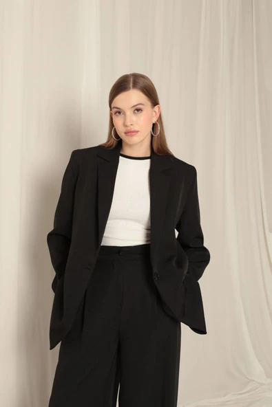 Atlas Kumaş Oversize Kadın Siyah Ceket - 3