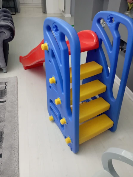 Kaydırak dalgalı kaydırak p.lsan 2.EL Kaydırak uzunluk:155cm Merdiven yükseklik:105cm - 3