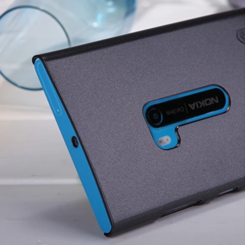 Nokia Lumia 920 Nillkin Marka Parlak Sert Kauçuk Kılıf - Siyah - Resim 3