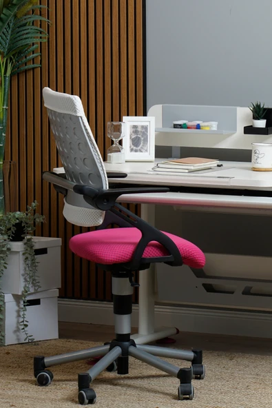 Creo Mobili Yükseklik Ayarlı Vega Çalışma Sandalyesi, Ofis ve Bilgisayar Koltuğu Beyaz/Fuşya