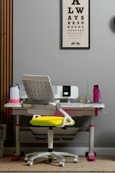 Creo Mobili Yükseklik ve Sırt Ayarlı Sirius Çalışma Sandalyesi Ofis ve Bilgisayar Koltuğu Beyaz/Sarı