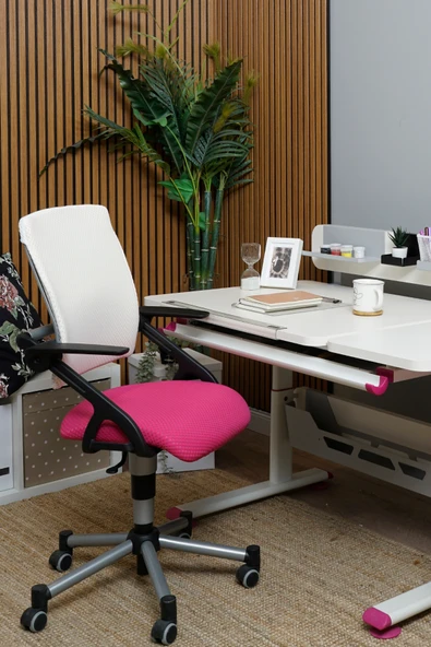 Creo Mobili Yükseklik ve Sırt Ayarlı Vega Çalışma Sandalyesi, Ofis ve Bilgisayar Koltuğu Beyaz/Fuşya - 2