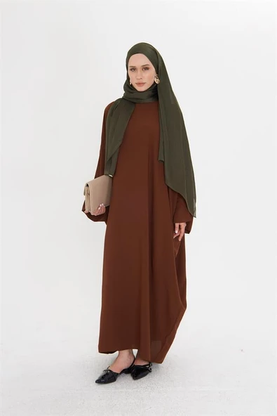 Açık Kahve Yarasa Kol Oversize Medine İpeği Arkası Düğmeli Düz Elbise 4001_47 - 4