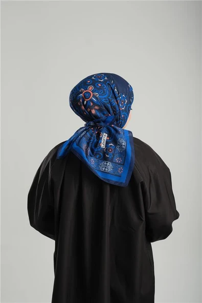 Saks Mavisi Desenli Eşarp Kesik Elyaf Pamuksu Etnik Dijital Baskılı 202207_24 - Resim 4