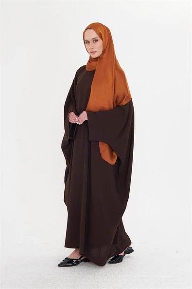 Kahve Yarasa Kol Oversize Medine İpeği Arkası Düğmeli Düz Elbise 4001_14 - 2