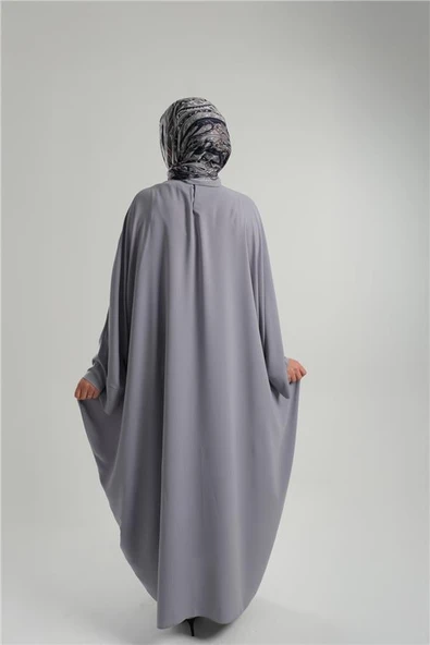 Gri Yarasa Kol Oversize Medine İpeği Arkası Düğmeli Düz Elbise 4001_15 - 3