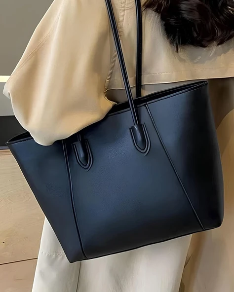 Kadın Suni Deri Siyah Orta Boy Tasarım Kol Askılı Fermuar Kapama El Ve Kol Çantası