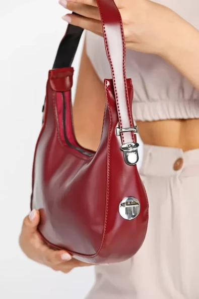 Bordo Özel Ayarlanabilir Askılı Fermuarlı El Kol Ve Omuz Çantası - Resim 3