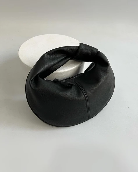 Kadın Siyah Mini Baget Düğüm Detaylı Fermuarlı El Çanta - 2