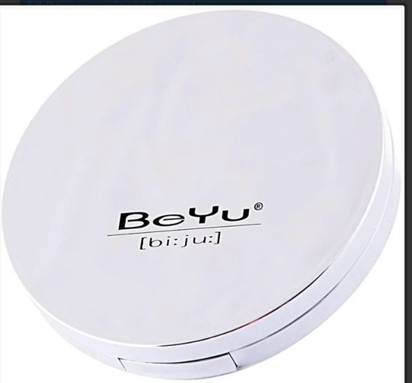 BeYu Catwalk Compact Powder Soft Mocca 06 - 2