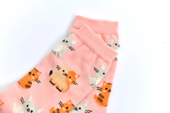 Pembe Kedi Figürlü Pamuklu Soket Çorap