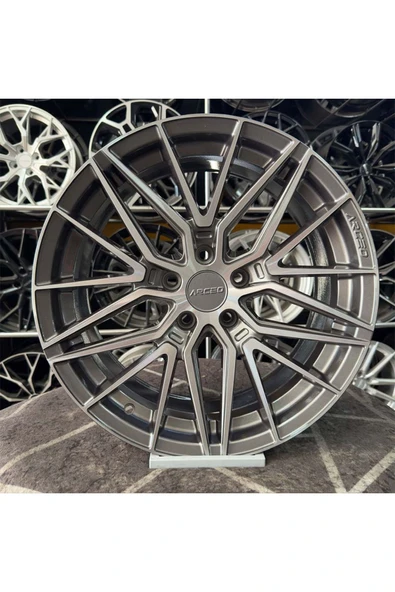 arceo 18" (inç) 5x114.3 ARCEO SEVİLLA CİVİC COROLLA MEGANE UYUMLU GUNMETAL JANT TAKIM (4 ADET FİYATIDIR.)