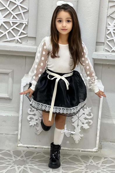 Kız Çocuk Kolları Puantiye ve Şeffaf Tül Detaylı Beyaz Kazak Üzeri Güpür Tüllü Saten Etekli Takım - 4