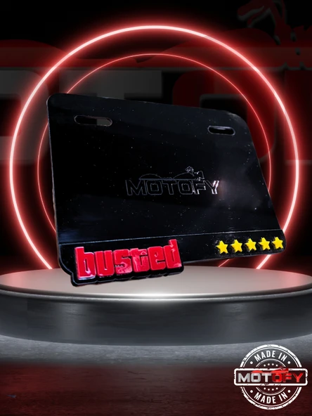 BUSTED LOGOLU PREMİUM PLEKSİ PLAKALIK 19X11,5 CM