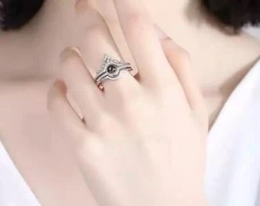 100 Dilde Seni Seviyorum Paslanmaz Çelik Gümüş Renk Kraliçe Tacı Projeksiyon Sevgiliye Özel Çift Yüzük - 9