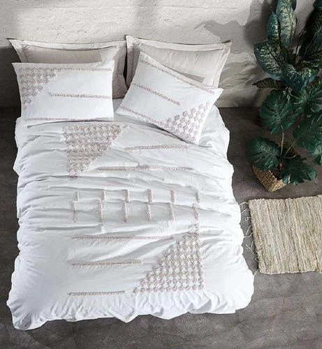 ŞAHESER PUFF  NAKIŞLI NEVRESİM TAKIMI ÇİFT KİŞİLİK BİANCA BEJ - Resim 2