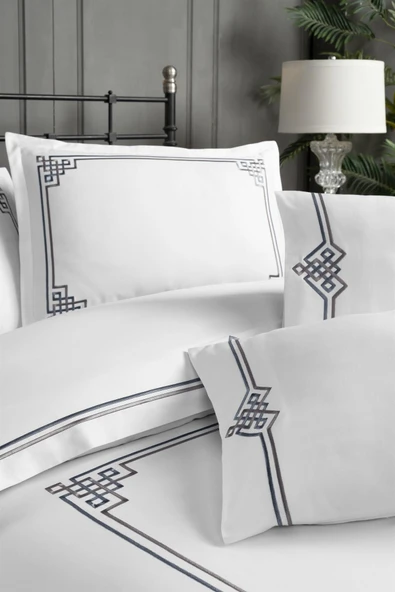 SİLKAREA PAMUK SATEN NEVRESİM TAKIMI ÇİFT KİŞİLİK ZONİA V3 ürün görseli