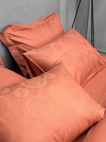 ŞAHESER JAKARLI NEVRESİM TAKIMI ÇİFT KİŞİLİK DORİAN KİREMİT ürün görseli