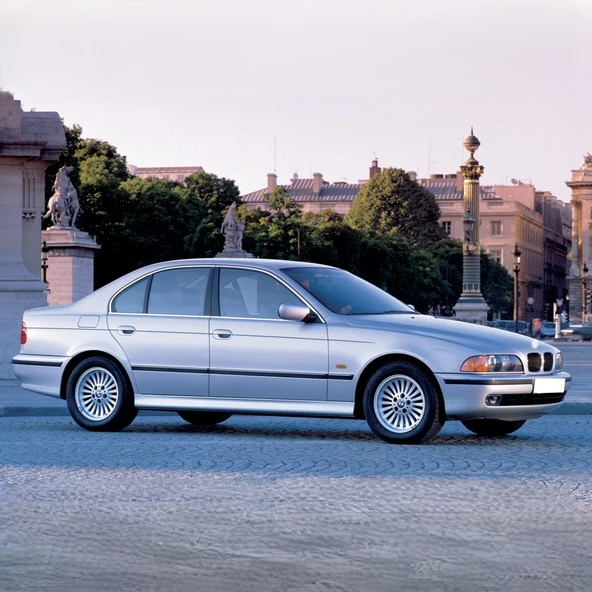 BMW 5 Serisi E39 Kasa 1996-2003 Arka Bagaj Amortisörü Pistonu 1 Adet - 2