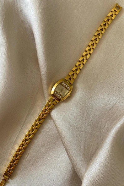 Q&Q Superior Altın Sarı Kaplama Paslanmaz Çelik Özel Tasarım Kordon Küçük Vintage Kadın Kol Saati