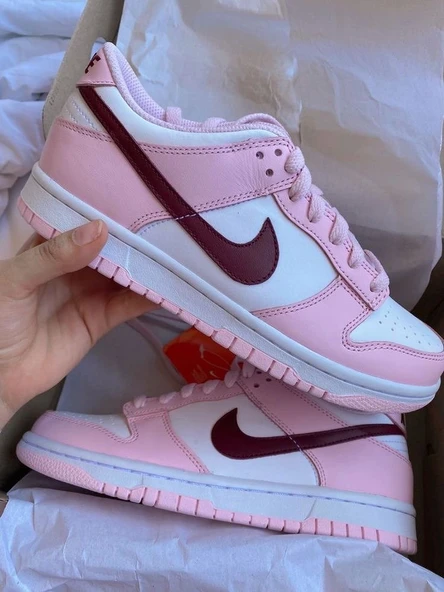 Nike SB Dunk Low Pink Foam