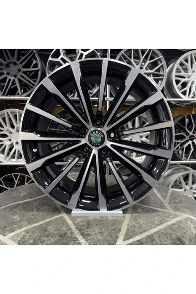 Kormetal 19 inç 5x112 PHOENİX Uyumlu Siyah Elmas Kesim Jant (4 ADET)