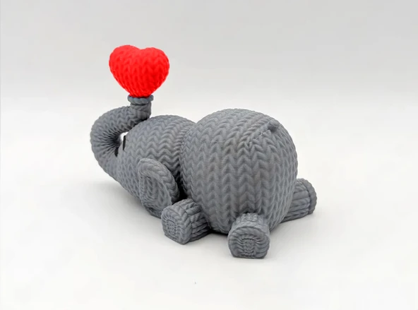 Sevimli Örgü Desenli Fil Figürü - Resim 4