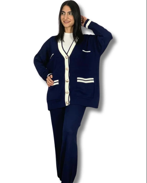 Kadın Şerit Detaylı Gold Düğmeli Oversize Hırka Pantolon Takım (Lacivert)