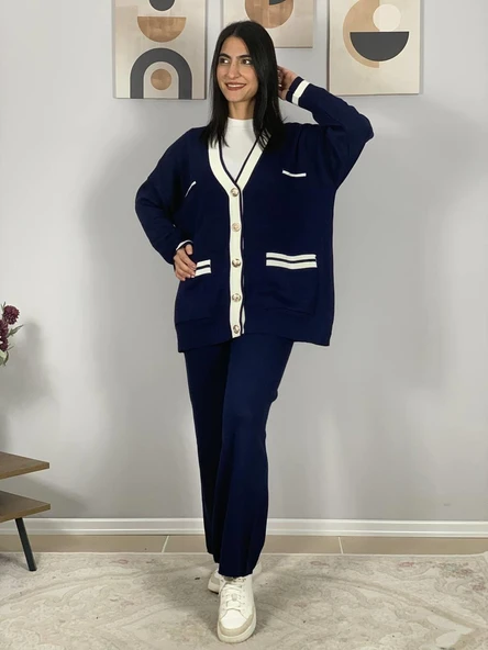 Kadın Şerit Detaylı Gold Düğmeli Oversize Hırka Pantolon Takım (Lacivert) - 2