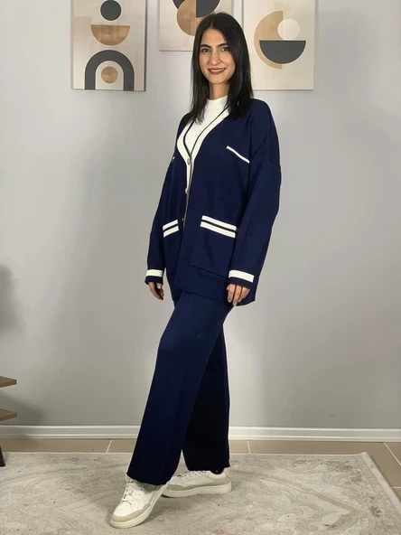 Kadın Şerit Detaylı Gold Düğmeli Oversize Hırka Pantolon Takım (Lacivert) - 5