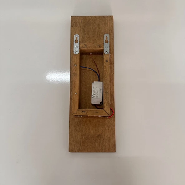 4 Yöne Led Işık Veren Dikey Ahşap Modern Duvar Apliği (Alindi053) - 3