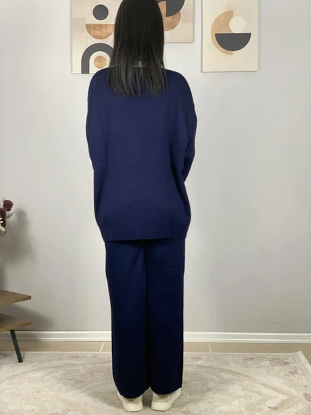 Kadın Şerit Detaylı Gold Düğmeli Oversize Hırka Pantolon Takım (Lacivert) - 6