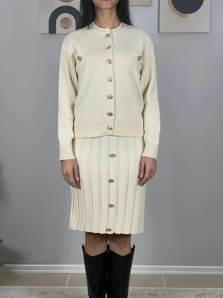 Kadın Gold Düğmeli Triko Pileli Etek Hırka Takım (Krem) - 3