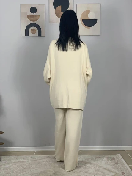 Kadın Şerit Detaylı Gold Düğmeli Oversize Hırka Pantolon Takım (Krem) - 6