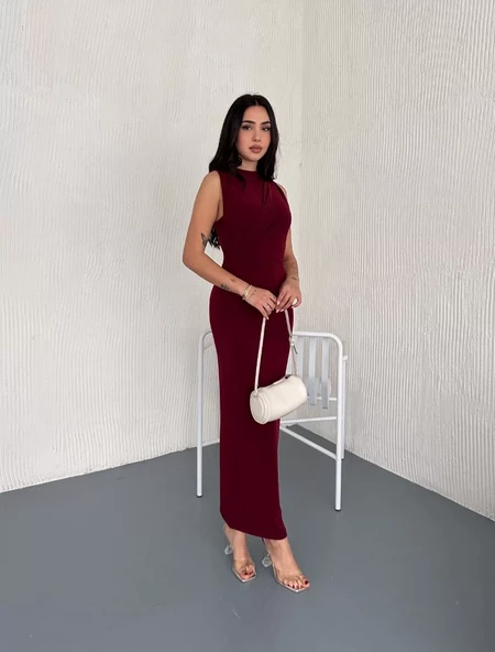 Yandan Buzgulu Kolsuz Yırtmaçlı Uzun Elbise - Bordo - 4