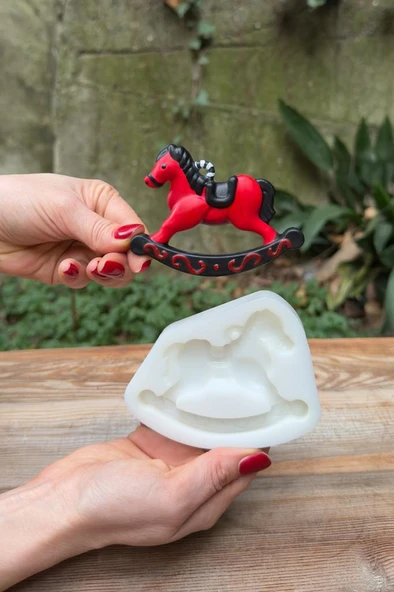 Sallanan At 2D Silikon Mum Kalıbı ürün görseli