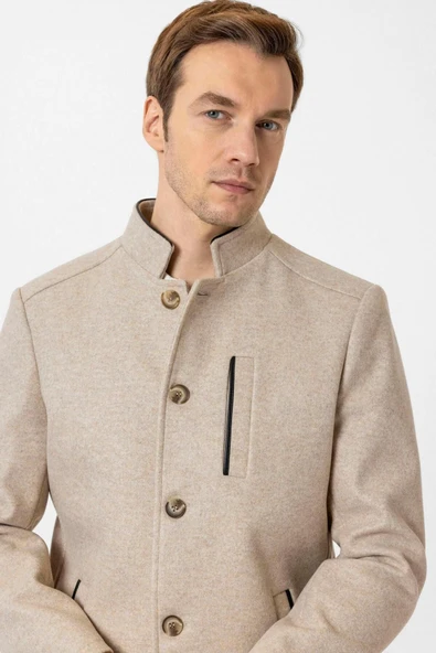 Süvari Bol Kesim Hakim Yaka Dokulu Bej Erkek Kaban - 4