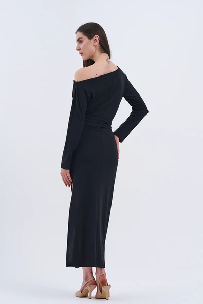 Trend Kadın Asaletin Ve Zarafetin Zamansız Buluşması Düz Uzun Elbisemiz - 3