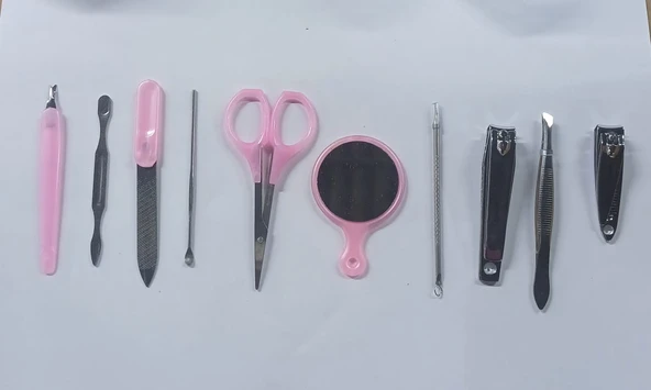 MANİKÜR PEDİGÜR 10 PARÇA ÖZEL KUTULU  PEMBE KALP ŞEKİLLİ TIRNAK BAKIM  SETİ