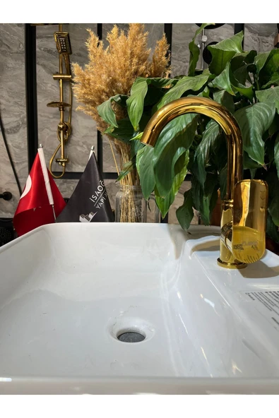 Gold Lavabo Bataryası Yüksek Tip Gold Lavabo Armatür Pirinç Malzeme