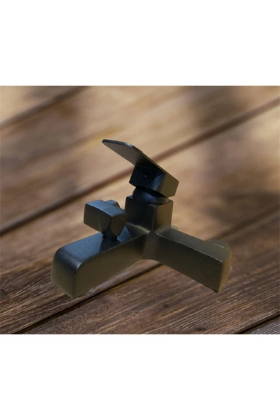 Siyah Banyo Bataryası Mat Siyah Kare Banyo Musluğu Pirinç Malzeme Büyük Kare Model - 4