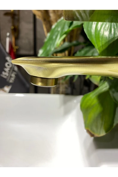 Mat Gold Lavabo Bataryası Mat Altın Lavabo Musluğu Premium Kare Modern Mat Gold Batarya - 3