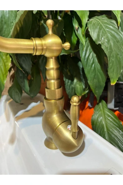 Antik Gold Lavabo Bataryası Klasik Vintage Tasarım Eskitme Banyo Lavabo Bataryası - 3